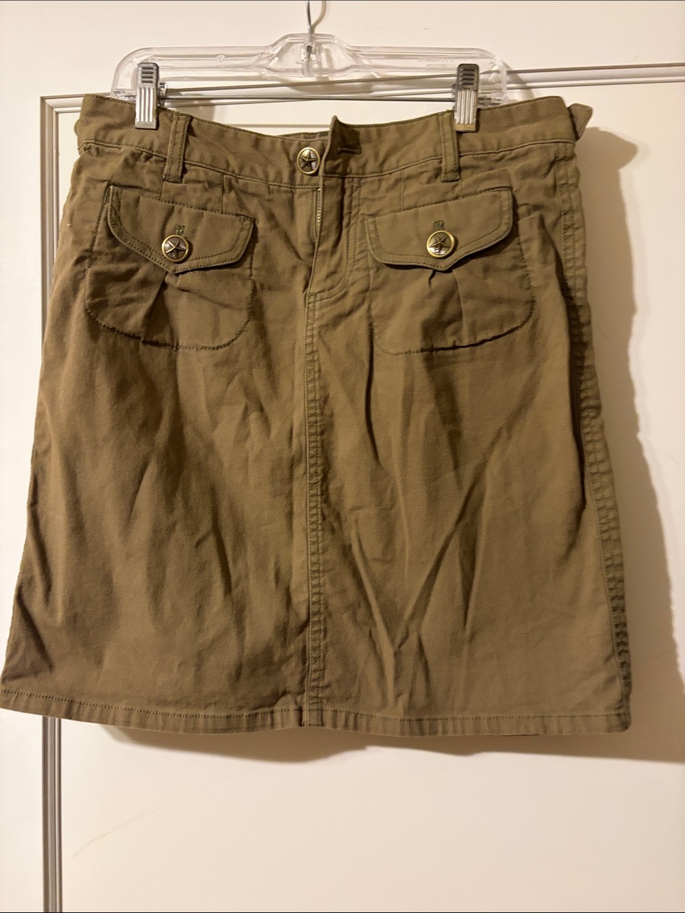 Women’s Olive Utility Skirt - Casual Pocket Front